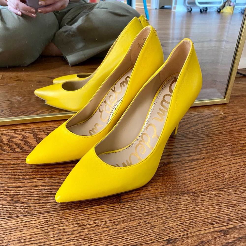 Sunshine Yellow Sam Edelman Heels ☀️